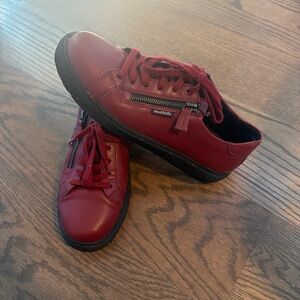 Men's Red Casual Sneakers